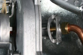 id isar he24 e67492 bin in situ.jpg